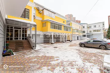 164 м², 4-комнатная квартира, этаж 3 из 3, 164 м², изображение - 34