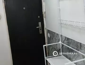1-комнатная квартира, этаж 3 из 8, 19 м²