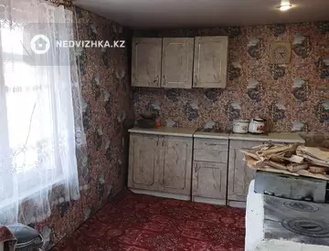 2-комнатный дом, 10 соток, 40 м²