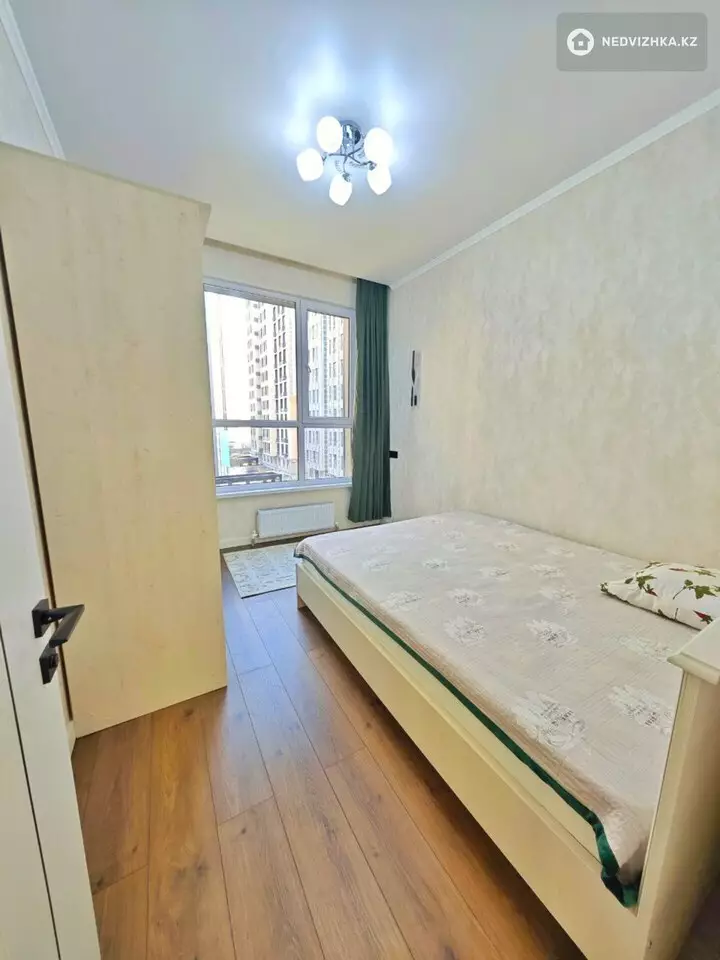 72 м², 2-комнатная квартира, этаж 4 из 13, 72 м², изображение - 1