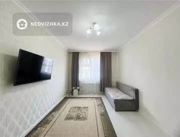 1-комнатная квартира, этаж 7 из 9, 38 м²