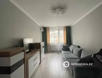 2-комнатная квартира, этаж 8 из 12, 61 м²