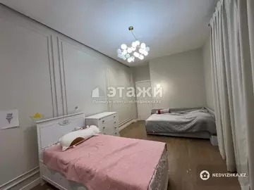 3-комнатная квартира, этаж 12 из 12, 112 м²