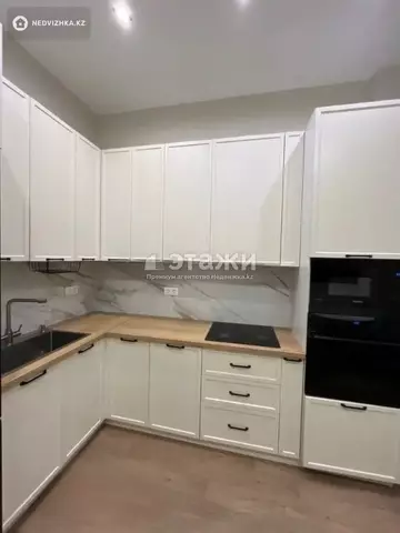 3-комнатная квартира, этаж 12 из 12, 112 м²
