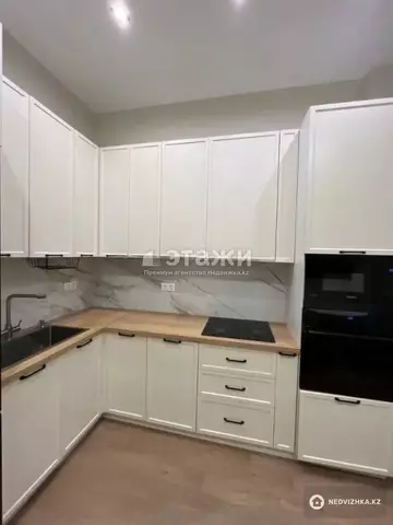 3-комнатная квартира, этаж 12 из 12, 112 м²