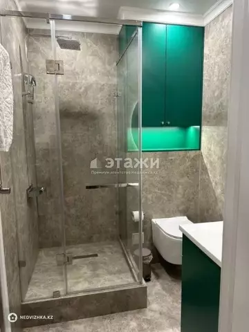 3-комнатная квартира, этаж 10 из 12, 110 м²