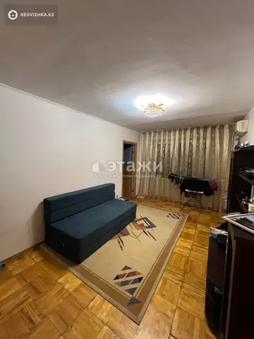 2-комнатная квартира, этаж 2 из 4, 42 м²