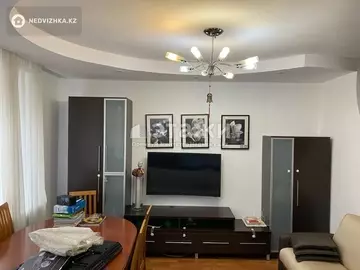 2-комнатная квартира, этаж 3 из 4, 54 м², на длительный срок