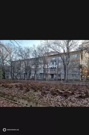 2-комнатная квартира, этаж 3 из 4, 54 м², на длительный срок