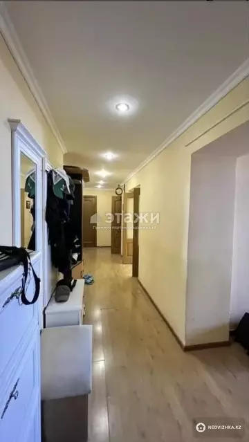 3-комнатная квартира, этаж 6 из 9, 97 м²