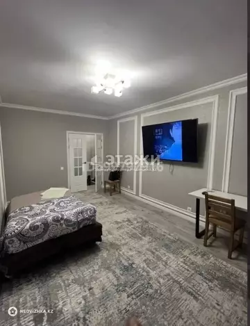 1-комнатная квартира, этаж 4 из 12, 47 м²