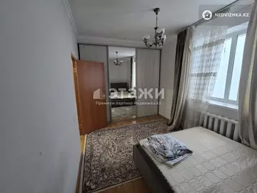 2-комнатная квартира, этаж 9 из 9, 67 м²