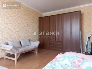1-комнатная квартира, этаж 9 из 10, 36 м²