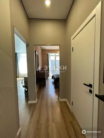 2-комнатная квартира, этаж 15 из 15, 44 м²