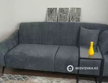 2-комнатная квартира, этаж 2 из 5, 45 м², на длительный срок