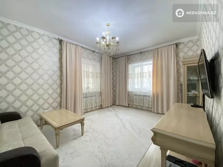 87 м², 2-комнатная квартира, этаж 3 из 9, 87 м², изображение - 1