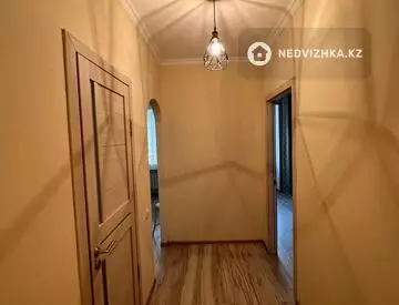 1-комнатная квартира, этаж 3 из 9, 34 м²