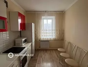 1-комнатная квартира, этаж 3 из 9, 34 м²
