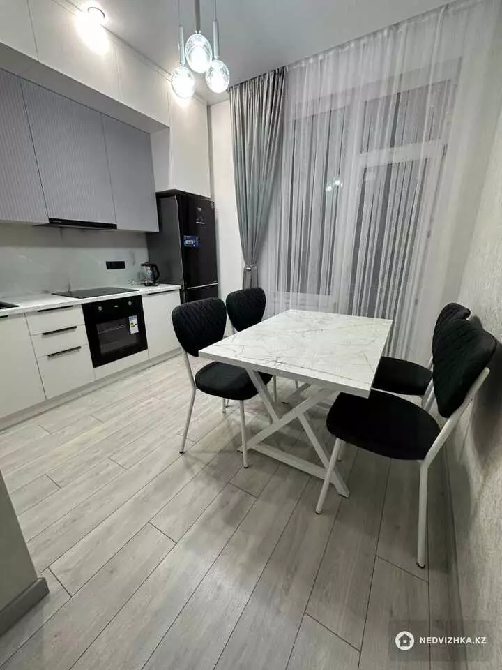 45 м², 1-комнатная квартира, этаж 4 из 12, 45 м², на длительный срок, изображение - 1