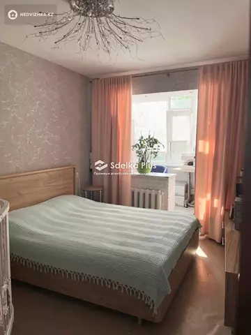 3-комнатная квартира, этаж 3 из 5, 54 м²