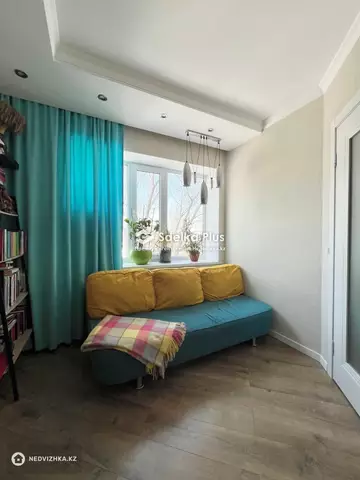 3-комнатная квартира, этаж 3 из 5, 54 м²