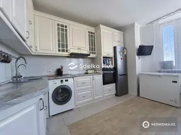 2-комнатная квартира, этаж 9 из 12, 59 м²