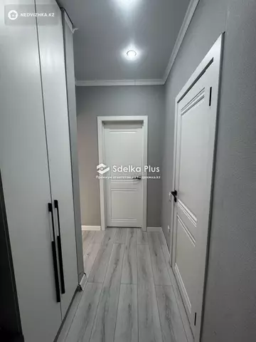 1-комнатная квартира, этаж 3 из 12, 45 м²