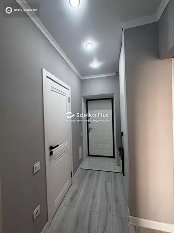 1-комнатная квартира, этаж 3 из 12, 45 м²