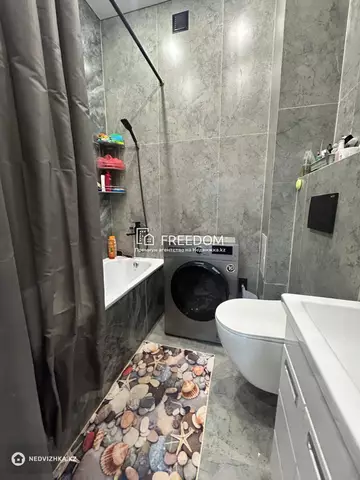 2-комнатная квартира, этаж 10 из 12, 59 м²