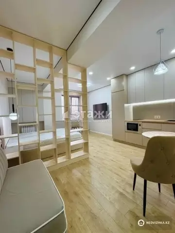 1-комнатная квартира, этаж 4 из 13, 32 м²