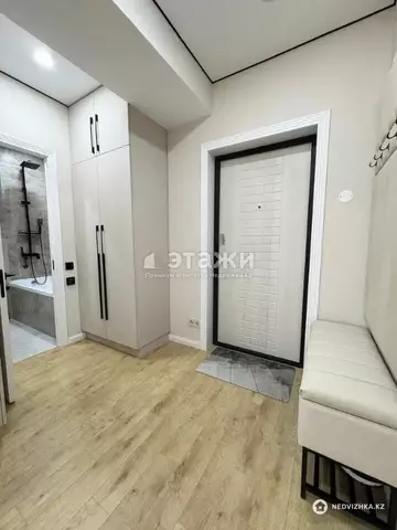1-комнатная квартира, этаж 4 из 13, 32 м²