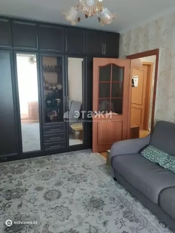 1-комнатная квартира, этаж 4 из 5, 34 м²