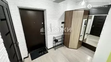 1-комнатная квартира, этаж 4 из 10, 43 м²