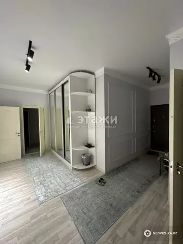 3-комнатная квартира, этаж 17 из 20, 145 м²