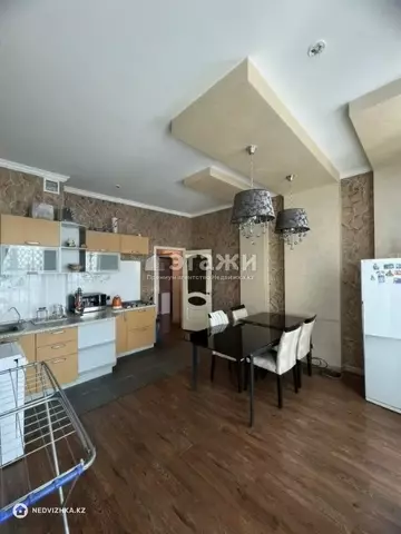 2-комнатная квартира, этаж 15 из 21, 77 м²