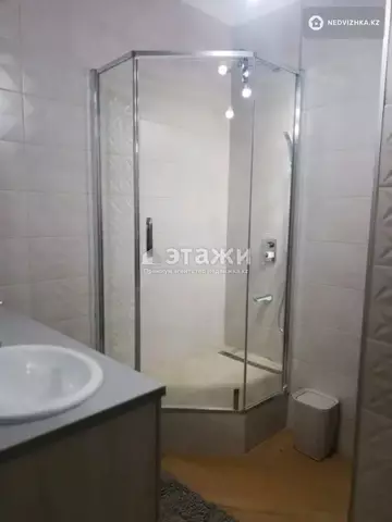 70 м², 2-комнатная квартира, этаж 10 из 15, 70 м², на длительный срок, изображение - 4