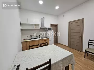 2-комнатная квартира, этаж 15 из 20, 65 м², на длительный срок