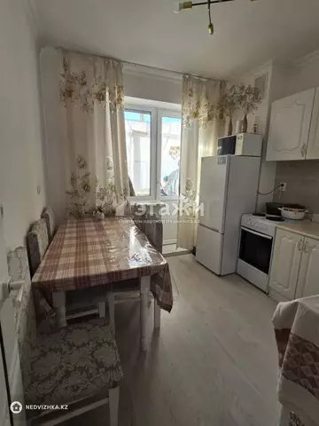 1-комнатная квартира, этаж 4 из 6, 32 м²