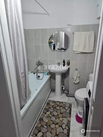 1-комнатная квартира, этаж 4 из 6, 32 м²