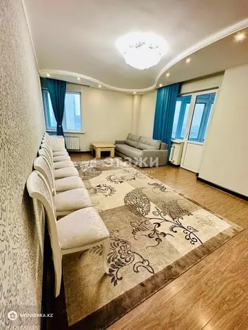 2-комнатная квартира, этаж 7 из 23, 69 м²