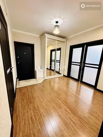 2-комнатная квартира, этаж 7 из 23, 69 м²