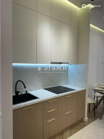 2-комнатная квартира, этаж 16 из 16, 42 м²
