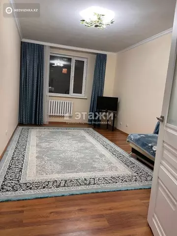 2-комнатная квартира, этаж 3 из 10, 57 м²