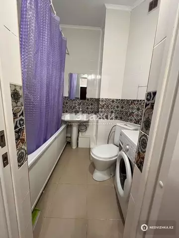 2-комнатная квартира, этаж 3 из 10, 57 м²