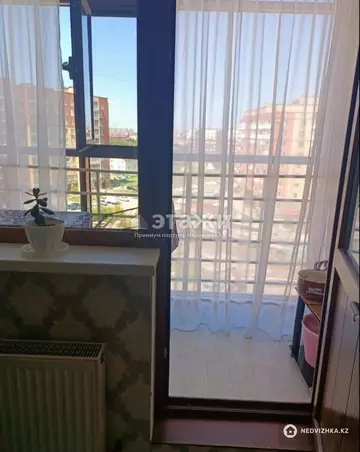 1-комнатная квартира, этаж 8 из 9, 64 м²