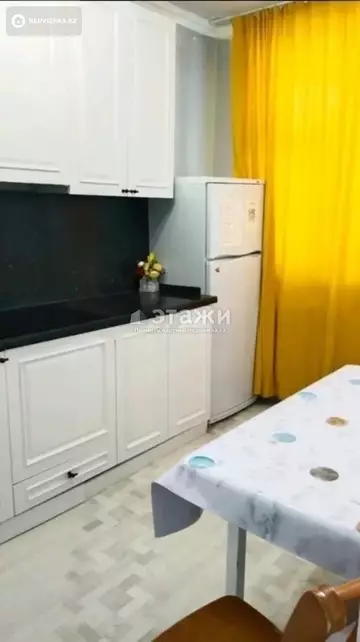 1-комнатная квартира, этаж 10 из 10, 32 м²