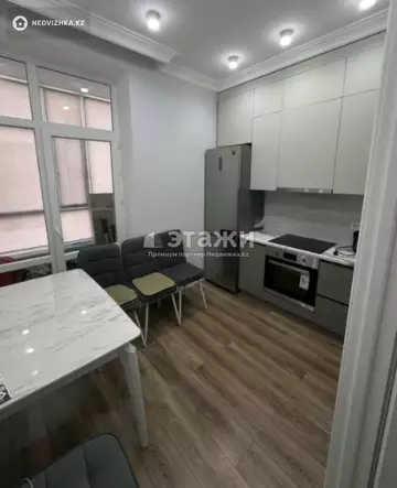 2-комнатная квартира, этаж 8 из 12, 52 м²