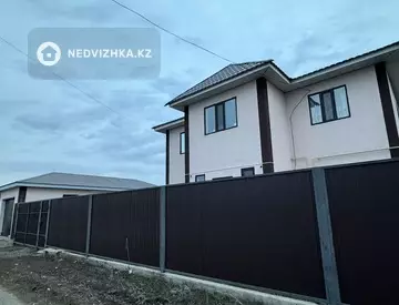 5-комнатный дом, 12 соток, 260 м²