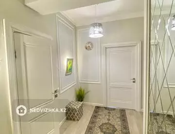 2-комнатная квартира, этаж 1 из 5, 63 м²