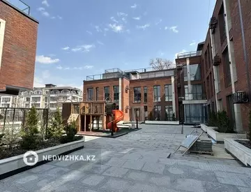 130.4 м², 3-комнатная квартира, этаж 2 из 3, 130 м², изображение - 12